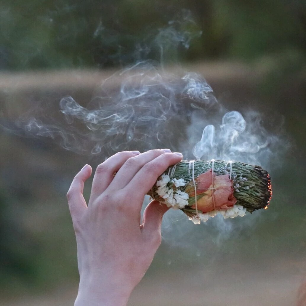 Flow Yoga Wear Amethyst Smudge Wand ❅ WINTER SALE ❅ 5 Flow Yoga Wear Amethyst Smudge Wand ❅ WINTER SALE ❅