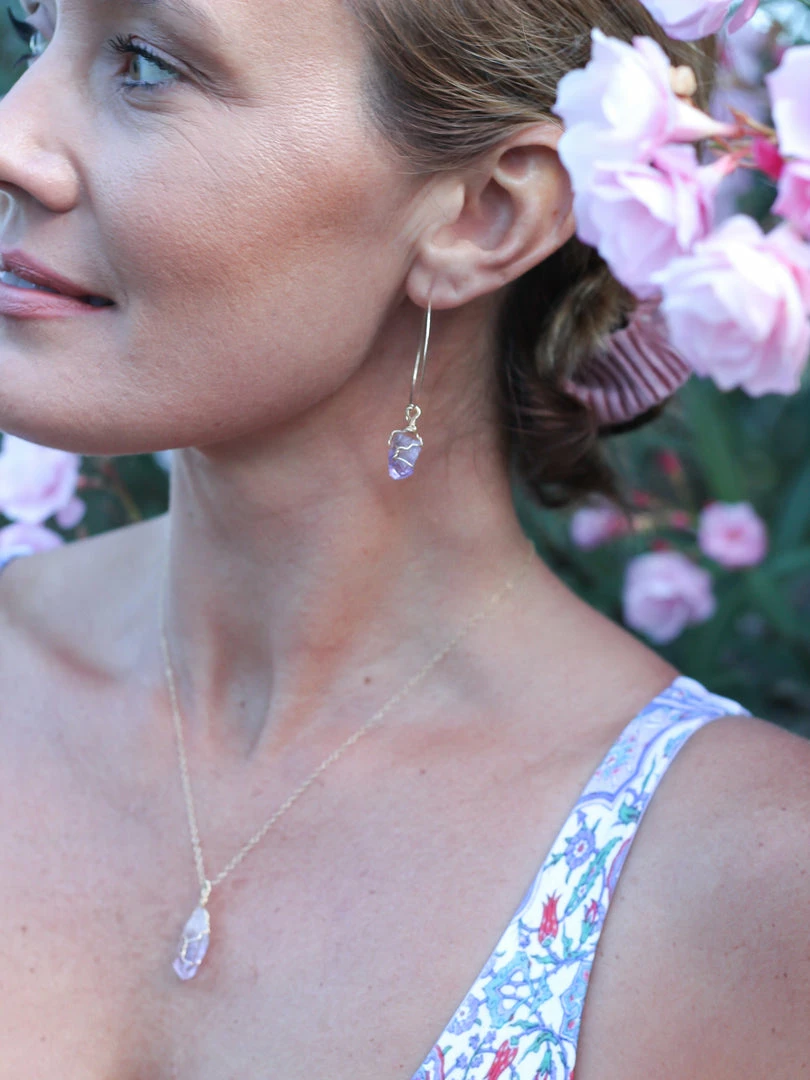 Flow Yoga Wear Jewellery Amethyst Dainty Necklace 4 Flow Yoga Wear Jewellery Amethyst Dainty Necklace