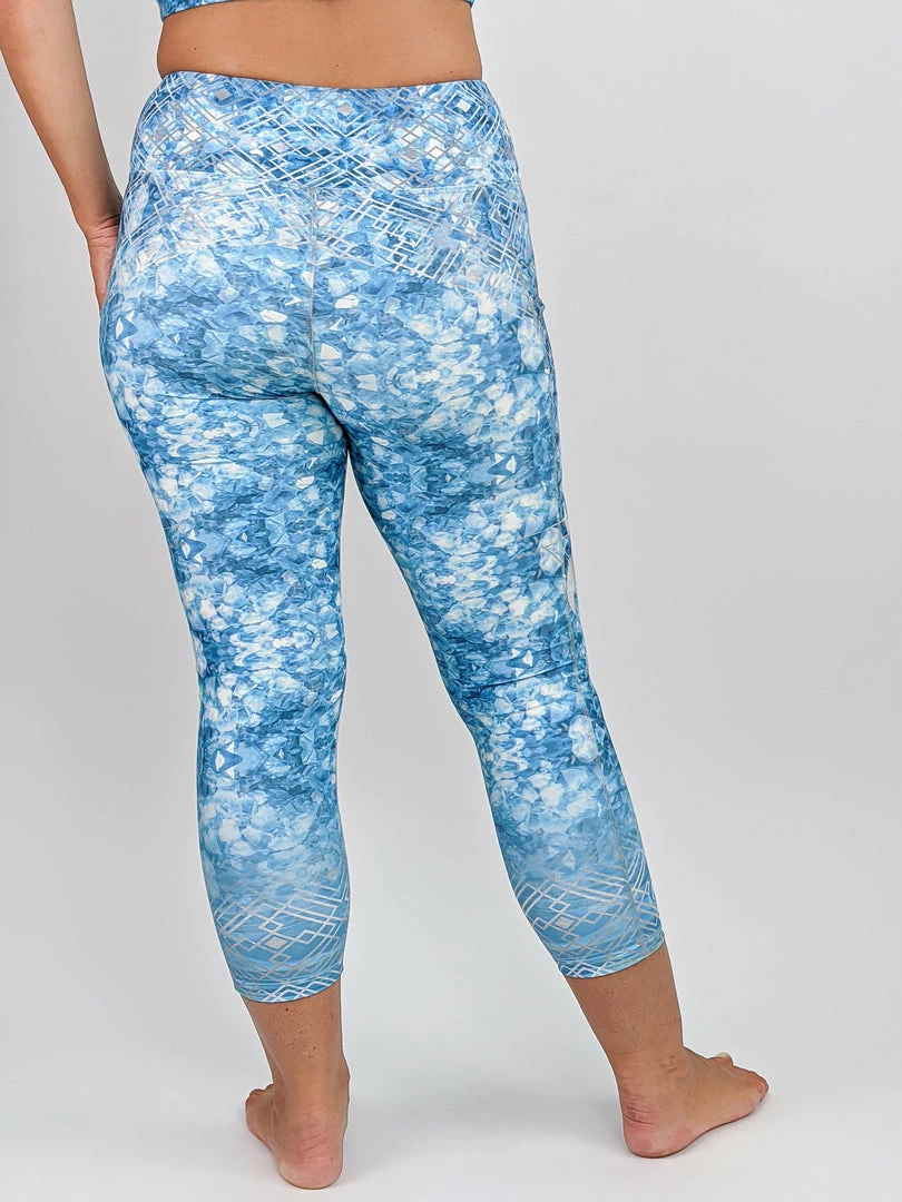 Flow Yoga Wear Aquamarine Pocket 7/8th Legging XXS ❅ WINTER SALE ❅ 5 Flow Yoga Wear Aquamarine Pocket 7/8th Legging XXS ❅ WINTER SALE ❅