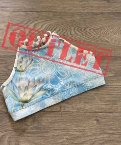 Flow Yoga Wear ❅ WINTER SALE ❅ Bloom S 10-12, M 12-14 Halter Crop Top