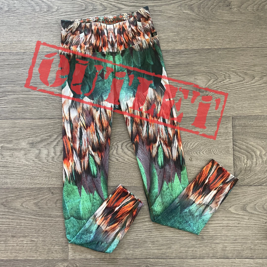Flow Yoga Wear OUTLET Wild Soul XS 8-10 Full Legging 3 Flow Yoga Wear OUTLET Wild Soul XS 8-10 Full Legging