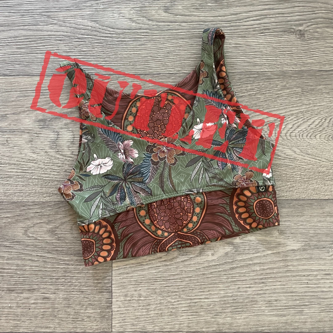 Flow Yoga Wear OUTLET Hideaway XS 8-10 Comfort Crop Top 3 Flow Yoga Wear OUTLET Hideaway XS 8-10 Comfort Crop Top