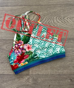 Flow Yoga Wear Whitsunday Dream XS, L Halter Crop Top ❅ WINTER SALE ❅