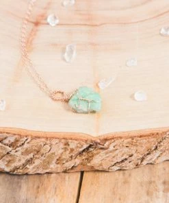 Flow Yoga Wear Jewellery Chrysoprase Dainty Necklace 9 Flow Yoga Wear Jewellery Chrysoprase Dainty Necklace