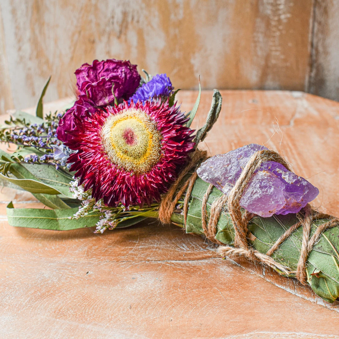 Flow Yoga Wear Amethyst Smudge Wand ❅ WINTER SALE ❅ 3 Flow Yoga Wear Amethyst Smudge Wand ❅ WINTER SALE ❅