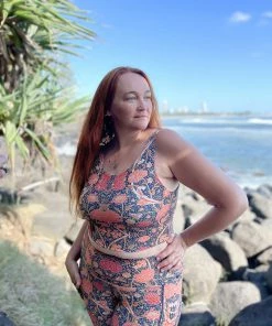 Flow Yoga Wear ❅ WINTER SALE ❅ Dynasty Pocket Full Legging 9 Flow Yoga Wear ❅ WINTER SALE ❅ Dynasty Pocket Full Legging