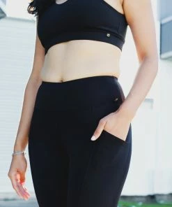 Flow Yoga Wear Midnight Black Compression Pocket Full Legging ❅ WINTER SALE ❅ 14 Flow Yoga Wear Midnight Black Compression Pocket Full Legging ❅ WINTER SALE ❅