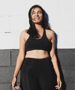 Flow Yoga Wear Midnight Black Keyhole Crop Top ❅ WINTER SALE ❅