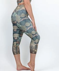 Flow Yoga Wear Pure Capri Leggings Eden Pure Capri Legging
