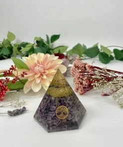 Flow Yoga Wear Elemental Queen Orgonite Deluxe Pyramid