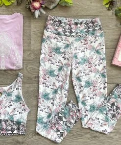 Flow Yoga Wear Finch Forest Comfort Croptop