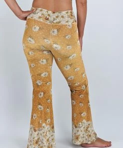 Flow Yoga Wear Flares Flower Child Velvet Flare