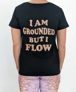 Flow Yoga Wear Grounded V Neck Tee ❅ WINTER SALE ❅