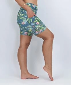 Flow Yoga Wear Gum Blossom Pocket Shortie