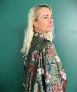 Flow Yoga Wear Hideaway Kimono Robe