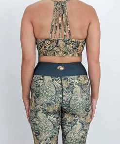 Flow Yoga Wear Idyll Halter Croptop Halter Crops