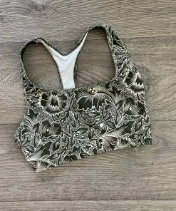 Flow Yoga Wear Folk Olive M 12-14 Racer Crop Top Racer Crops