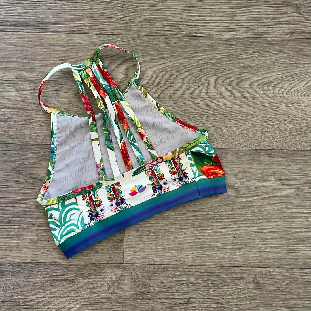 Flow Yoga Wear Whitsunday Dream XS, L Halter Crop Top ❅ WINTER SALE ❅ 5 Flow Yoga Wear Whitsunday Dream XS, L Halter Crop Top ❅ WINTER SALE ❅