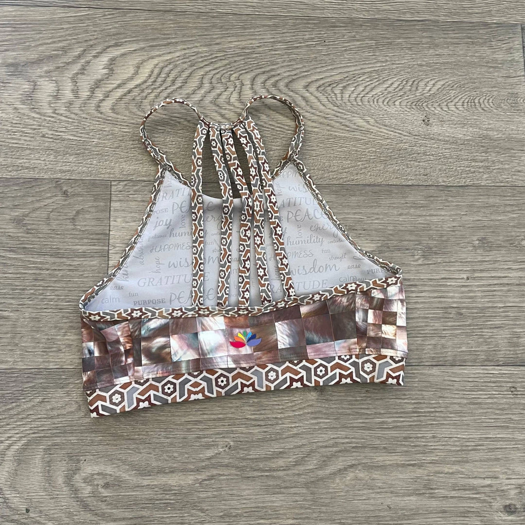 Flow Yoga Wear Crystal Najima S, M, L Halter Crop Top 5 Flow Yoga Wear Crystal Najima S, M, L Halter Crop Top