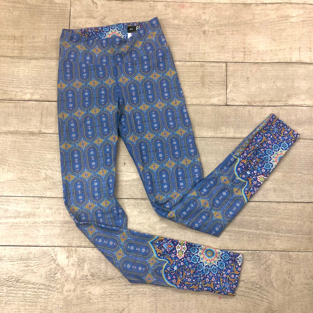 Flow Yoga Wear Rumi XXS, M Legging (Full & Capri) 4 Flow Yoga Wear Rumi XXS, M Legging (Full & Capri)