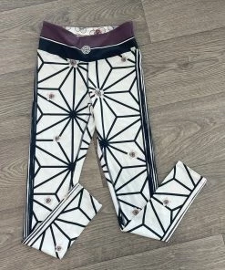 Flow Yoga Wear ❅ WINTER SALE ❅ Yukata Legging