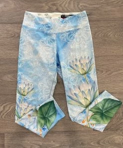 Flow Yoga Wear Bloom XL 16-18 7/8th Length Legging