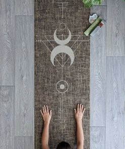 Flow Yoga Wear > CORK MATS & MORE < Moon Alignment Organic Jute Yoga Mat