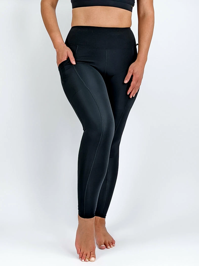 Flow Yoga Wear Midnight Black Compression Pocket Full Legging ❅ WINTER SALE ❅ 3 Flow Yoga Wear Midnight Black Compression Pocket Full Legging ❅ WINTER SALE ❅