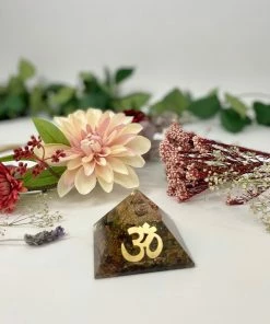 Flow Yoga Wear Orgonites And Crystals Mineral Earth Orgonite Pyramid