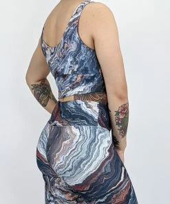 Flow Yoga Wear Onyx Comfort Crop Top