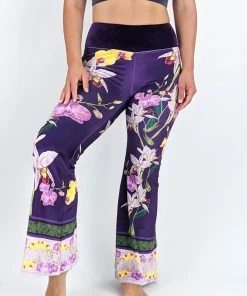 Flow Yoga Wear Orchid Velvet Flare
