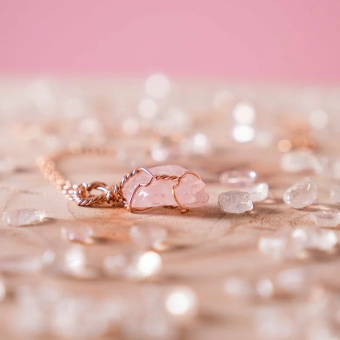 Flow Yoga Wear Jewellery Rose Quartz Dainty Necklace 4 Flow Yoga Wear Jewellery Rose Quartz Dainty Necklace