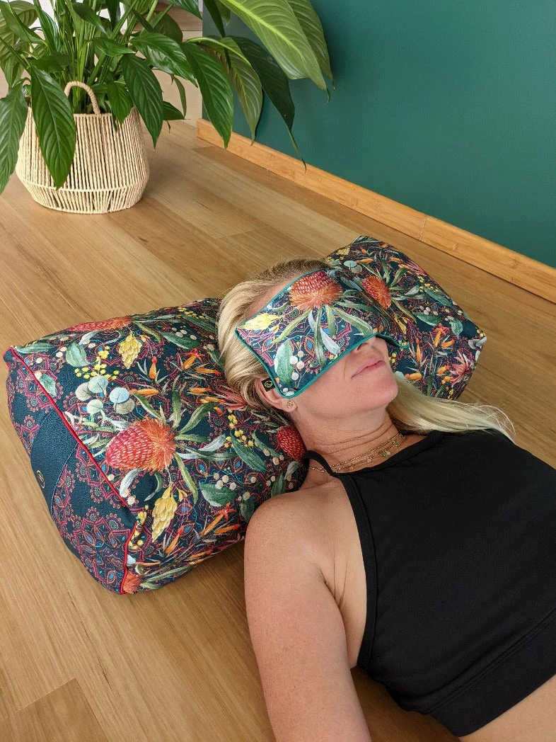 Flow Yoga Wear Flow Aromatherapy Eye Pillow ❇ FLOW HOME ❇ 8 Flow Yoga Wear Flow Aromatherapy Eye Pillow ❇ FLOW HOME ❇
