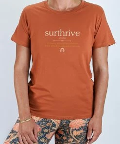 Flow Yoga Wear Surthrive Crew Tee ❅ WINTER SALE ❅