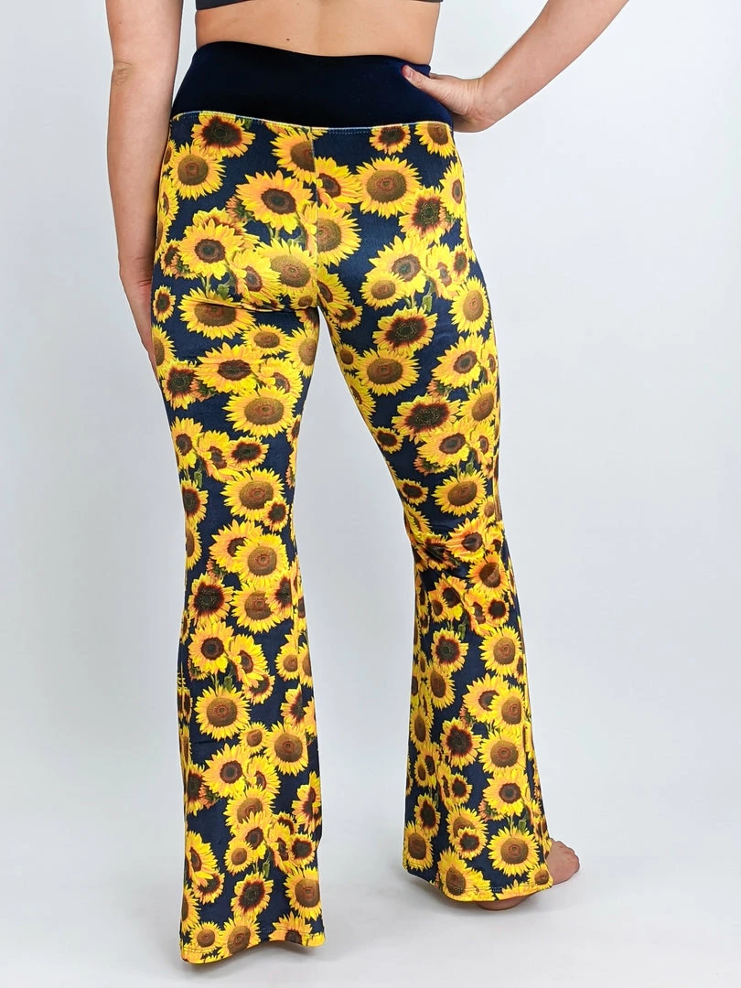 Flow Yoga Wear Sunflower Velvet Flare ♁ NEW ♁ 5 Flow Yoga Wear Sunflower Velvet Flare ♁ NEW ♁