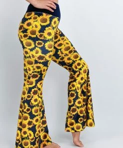 Flow Yoga Wear Sunflower Velvet Flare ♁ NEW ♁