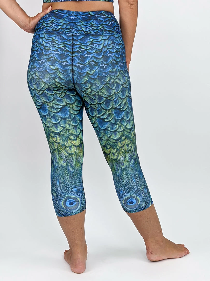 Flow Yoga Wear Pure Capri Leggings Sapphire Serpent Pure Capri Legging 5 Flow Yoga Wear Pure Capri Leggings Sapphire Serpent Pure Capri Legging