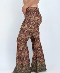 Flow Yoga Wear Temple Flare Flares