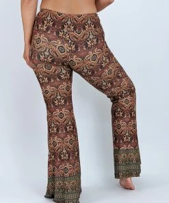 Flow Yoga Wear Temple Flare Flares