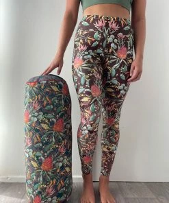 Flow Yoga Wear ❇ FLOW HOME ❇ Flow Wallum Yoga Bolster - Round