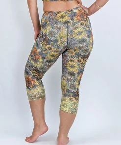 Flow Yoga Wear Wild & Free Pure Capri Legging 7 Flow Yoga Wear Wild & Free Pure Capri Legging