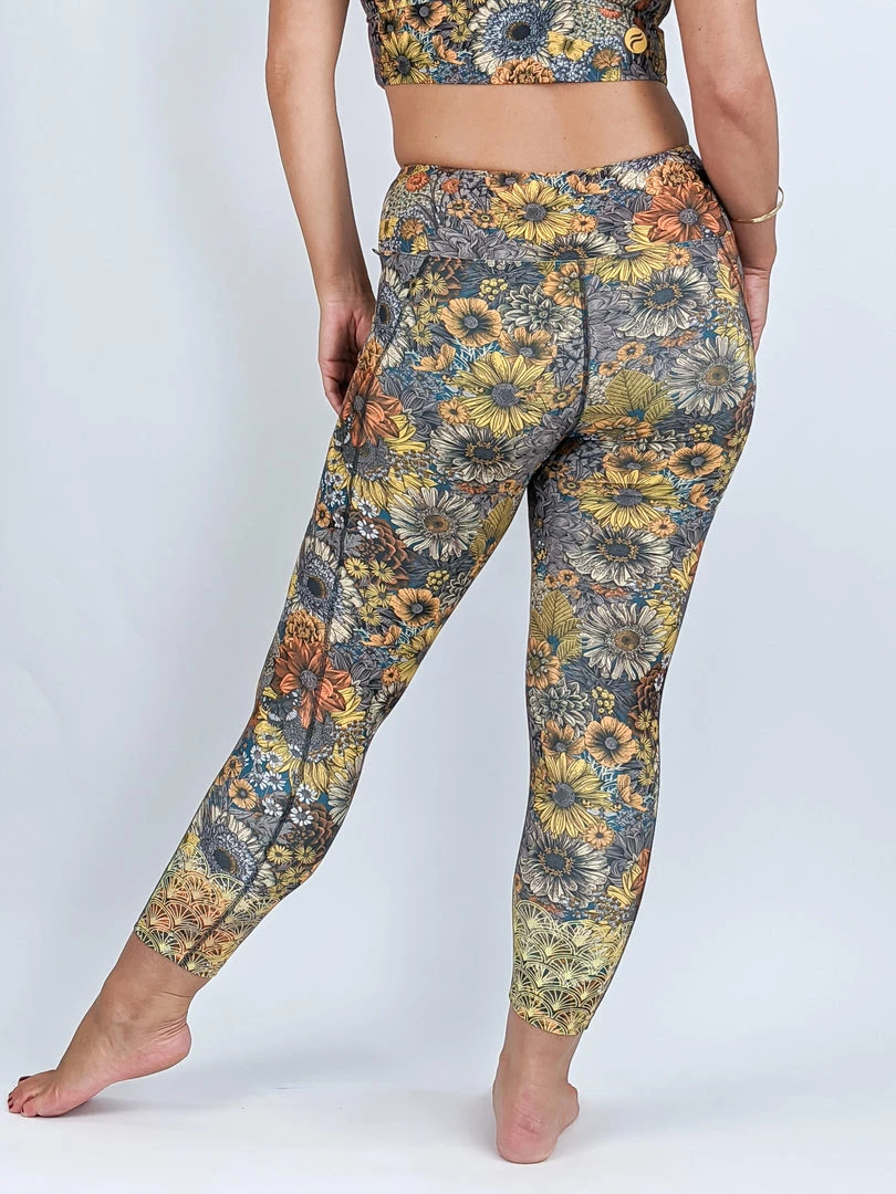 Flow Yoga Wear ❅ WINTER SALE ❅ Wild & Free Pocket 7/8th Legging XXS, XS 5 Flow Yoga Wear ❅ WINTER SALE ❅ Wild & Free Pocket 7/8th Legging XXS, XS