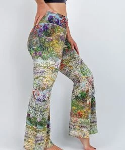 Flow Yoga Wear Flares Wildflower Velvet Flare